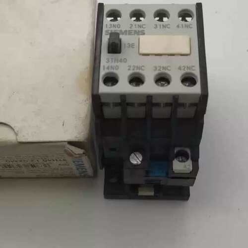 议价3TH4013-0XM0 AC220V 1NO+3NC原可维修