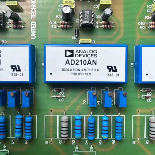 议价AD隔离放大器AD210AN，高电压，宽频率。，可维修