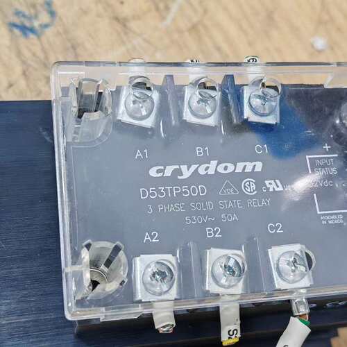 议价快达Crydom三相固态继电器D53TP50D，输入4-可维修
