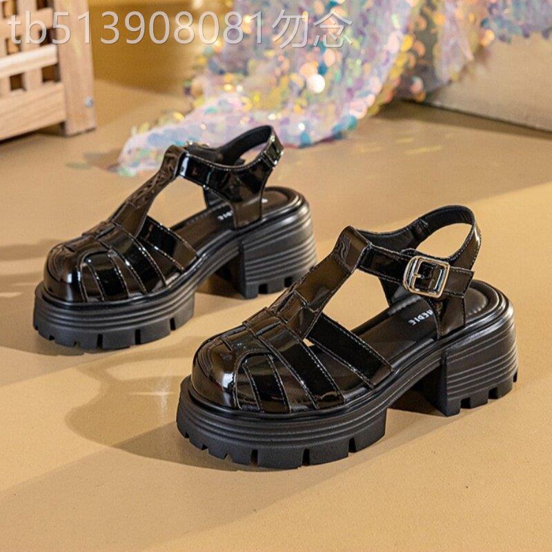 真皮厚底包头凉鞋女2026夏季新款复古松糕鞋镂空罗马鞋编织猪笼鞋