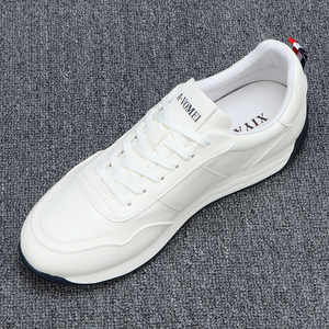 广州男鞋2025秋季新款头层牛皮轻便厚底运动休闲鞋透气真皮小白鞋