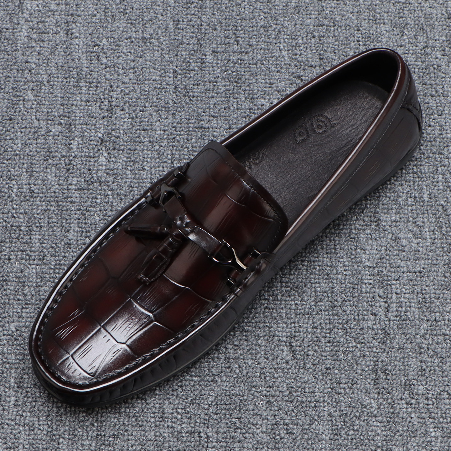高端真皮透气软底男士商务休闲皮鞋时尚鳄鱼纹压花一脚蹬豆豆鞋男