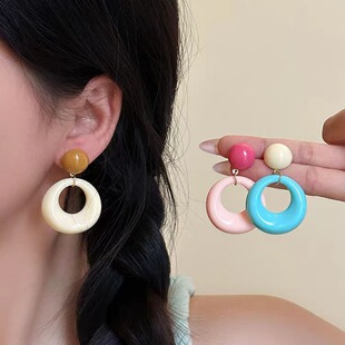 三三九港风复古耳环女高级感多巴胺素圈百搭拍照氛围感耳钉耳饰