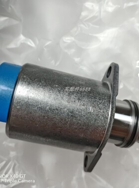 SAUTER VUG 040 F304  阀   AVP243F031控制器