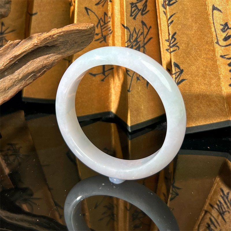 七彩云南缅甸A货天然翡翠糯种淡春彩翡翠手镯一物一证支持复检