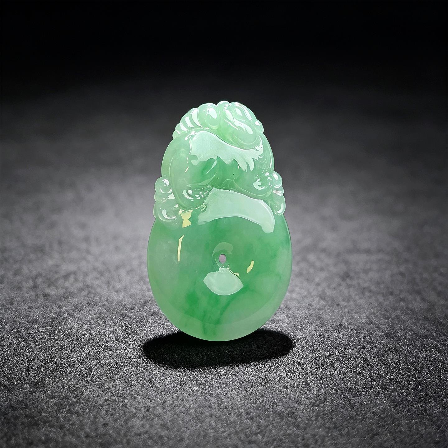 七彩云南缅甸A货天然翡翠飘辣阳绿翡翠平安扣挂件吊坠