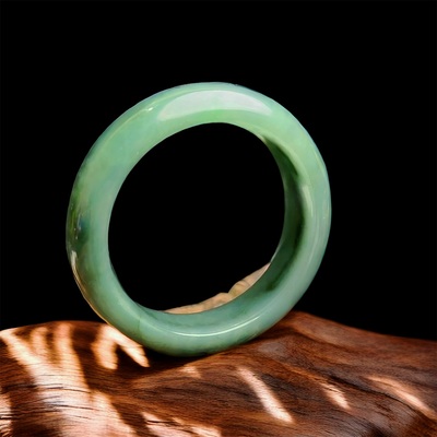 七彩云南天然翡翠油青手镯