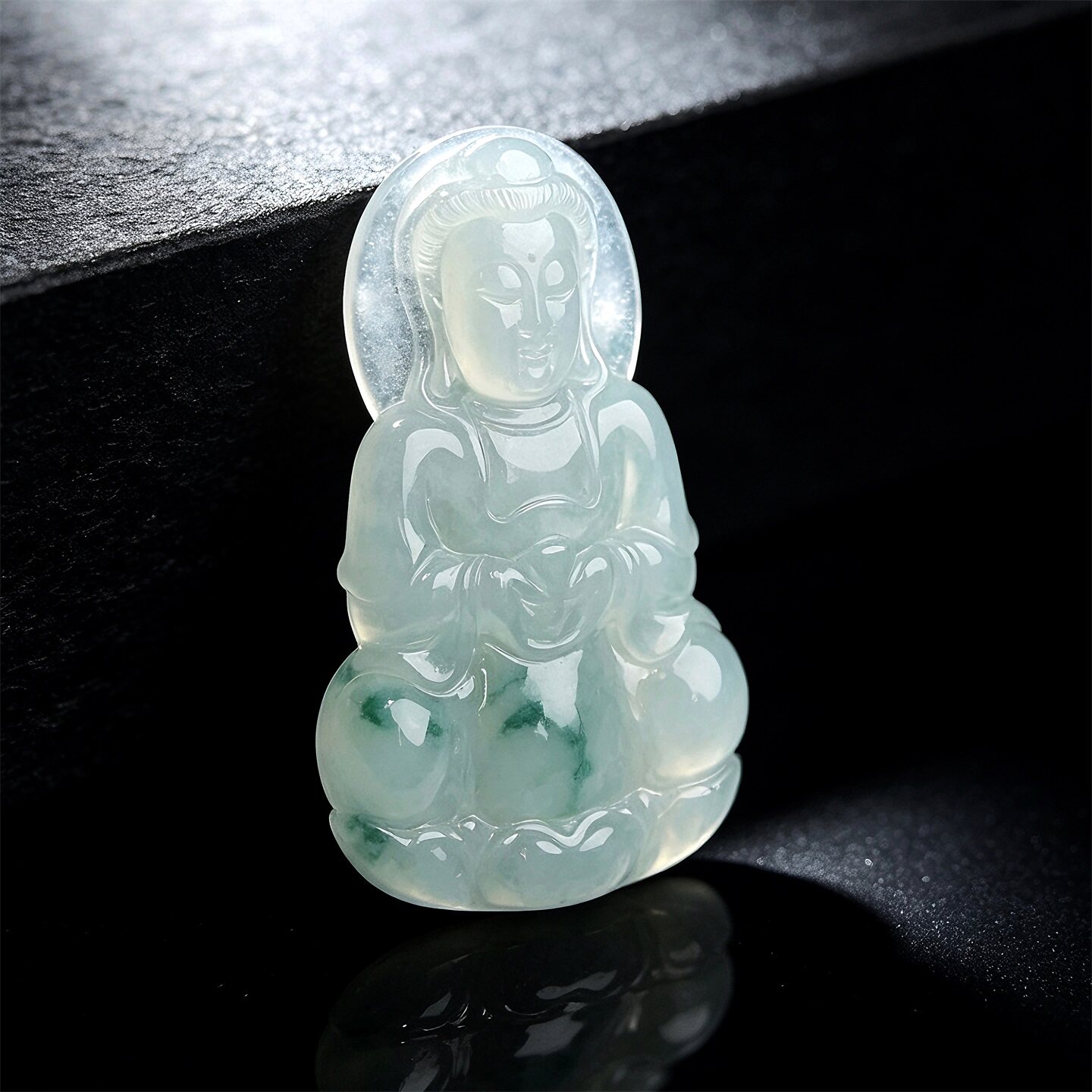 【国庆好礼】七彩云南缅甸A货天然糯冰白底飘花翡翠观音挂件吊坠