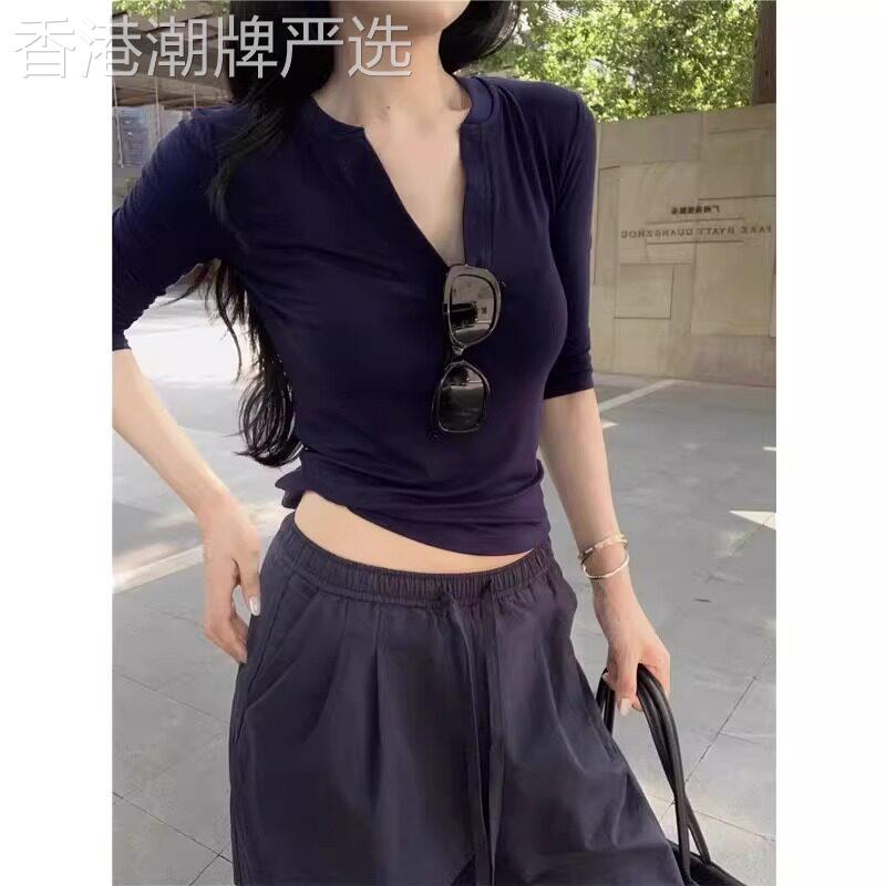 V领短袖t恤女夏季薄款2026新款高级感美式修身百搭显瘦七分袖上衣
