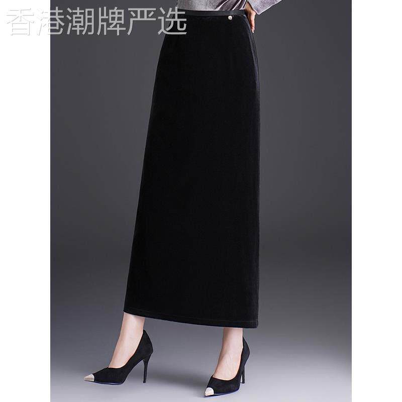 金丝绒半身长裙女秋冬显瘦直筒裙子2026新款超好看高腰黑色包臀裙