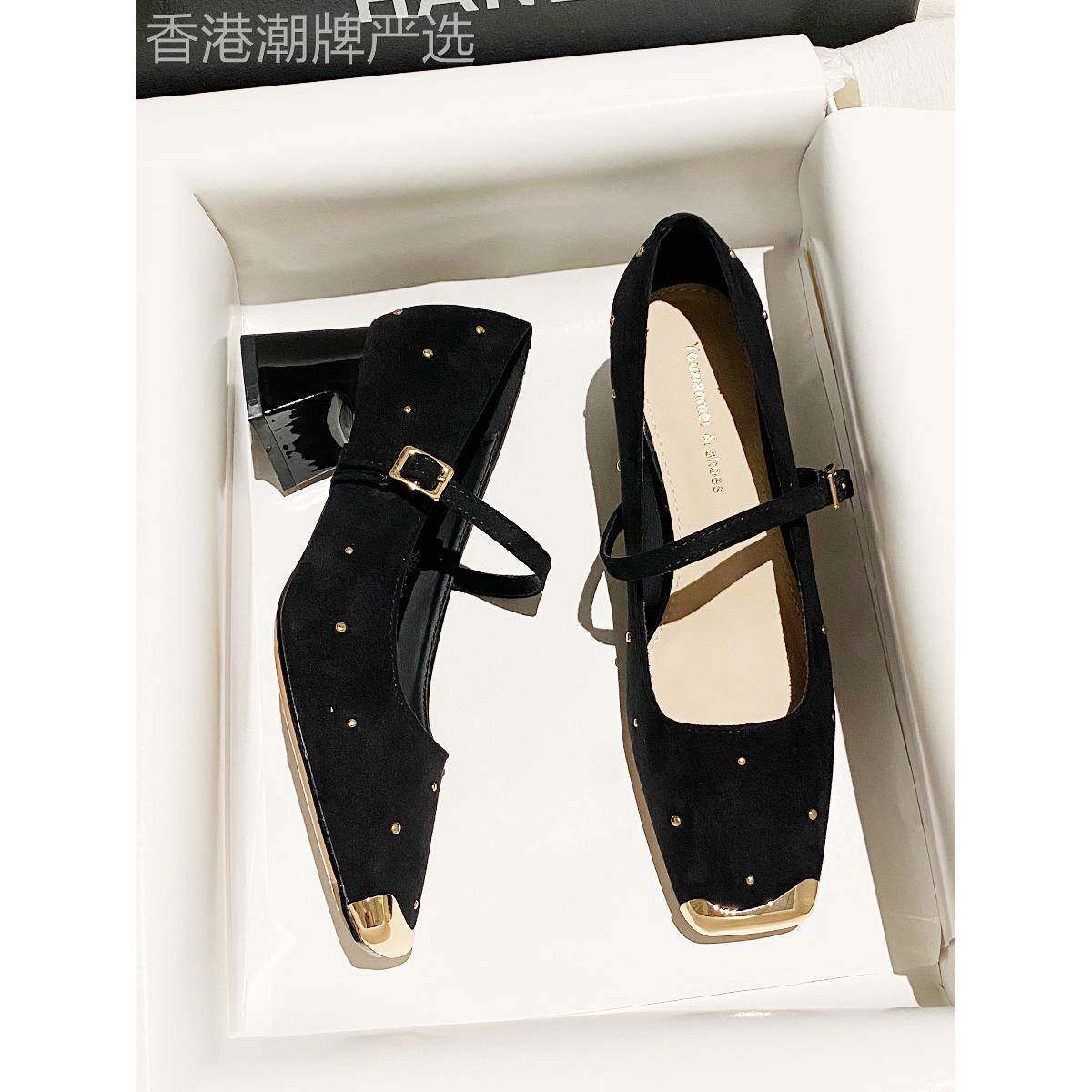 潮牌黑色绒面覆古一字扣带玛丽珍鞋女2025春秋新款粗跟方头高跟鞋