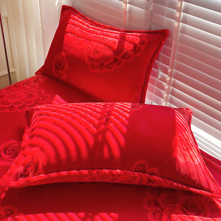 结婚牛奶绒大红色枕套一对装冬天加绒婚庆枕头罩新人新婚喜庆保暖