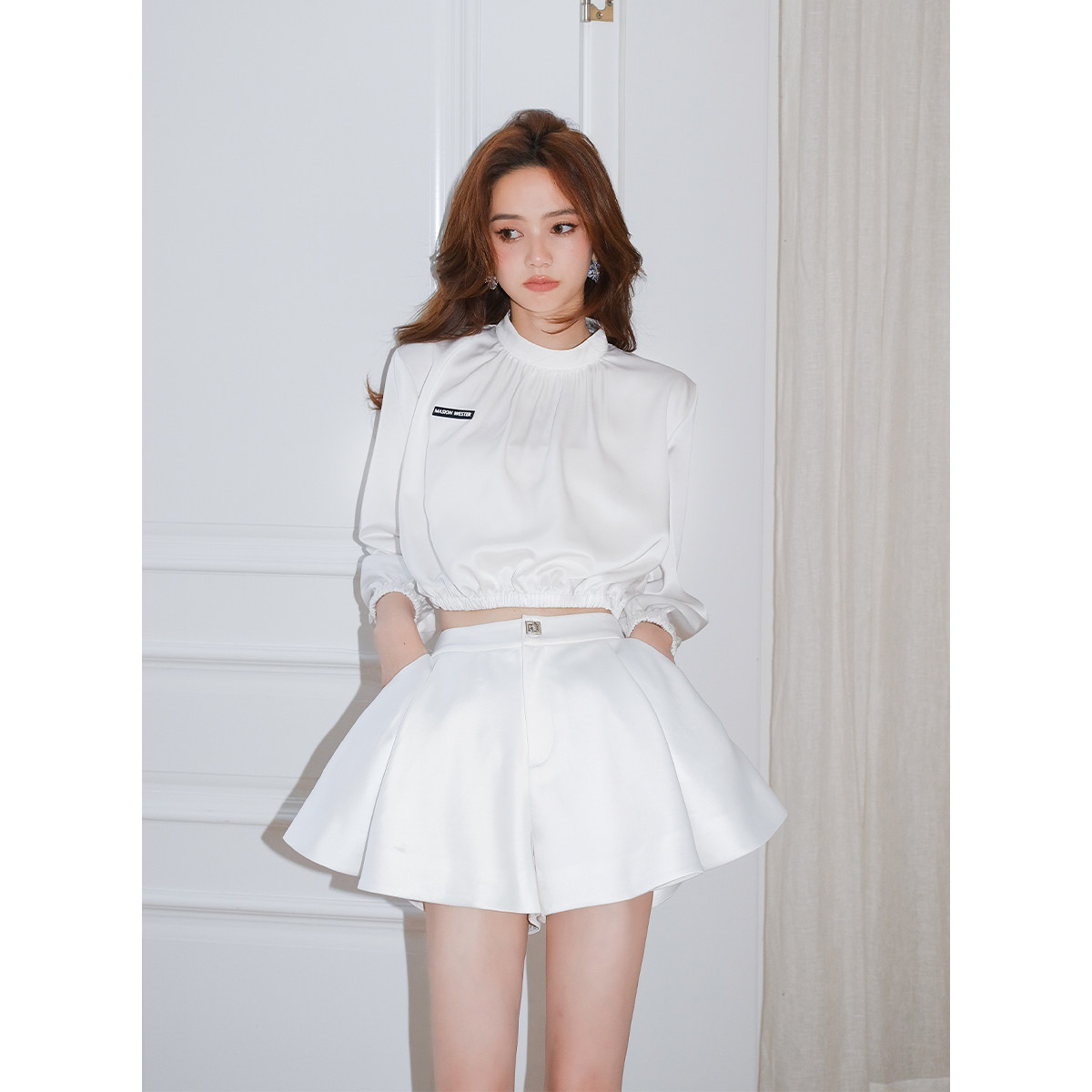 【品牌正品】MaisonWester白色褶皱立领衬衣女气质名媛短款上衣