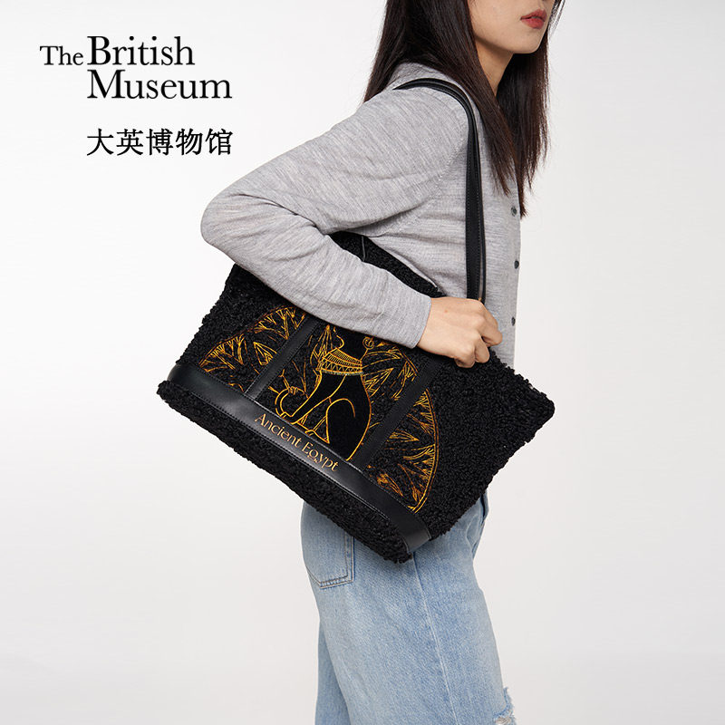 大英博物馆盖亚安德森猫系列仿羊羔毛刺绣莲花纹拼接单肩包女