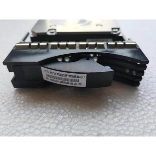 IBM 45W3384  17P9905 450G 15K FC 3.5 DS8000 DS6000 拆机