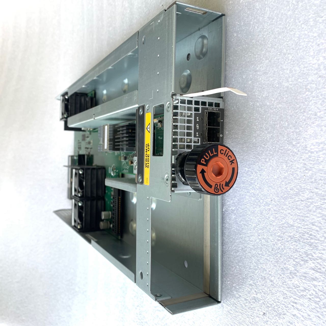 303-224-000C  Module 6G EMC VNX5200/5400 I/O 模块