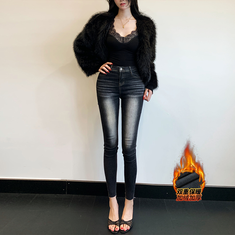 高光丰胯加绒小脚牛仔裤女