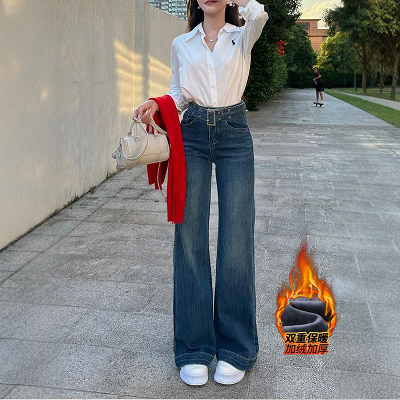 李李服饰加绒高腰不贴腿微喇牛仔裤女2025冬季新款宽松显高百搭裤