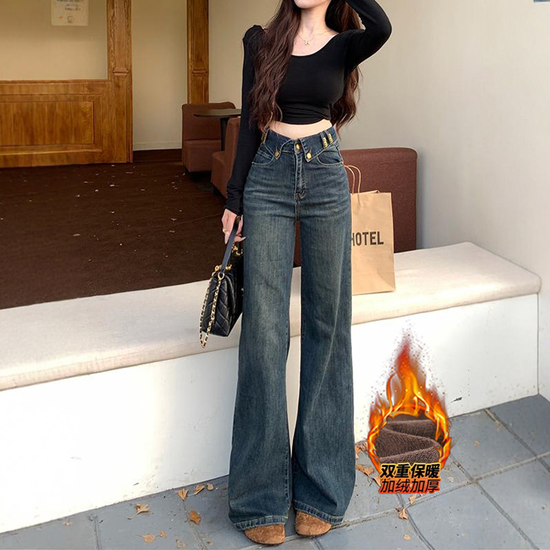 高腰翻边字母不贴腿微喇牛仔裤女