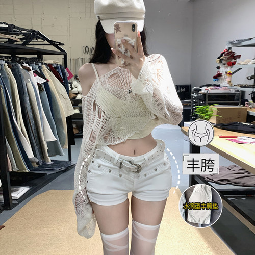 李李家千禧辣妹风丰胯牛仔短裤女2026年秋季低腰弹力显瘦铆钉热裤