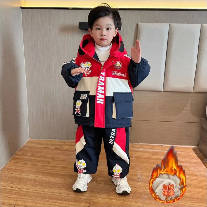 男童装冬季奥特曼两件套