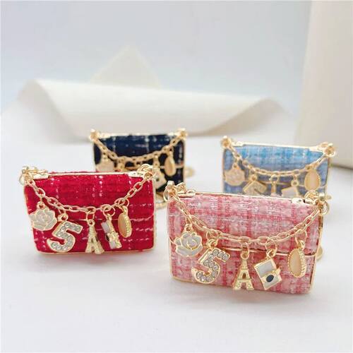 Luxury CC Eiffel Tower Car Key Chains Women Bag Handbag Pend