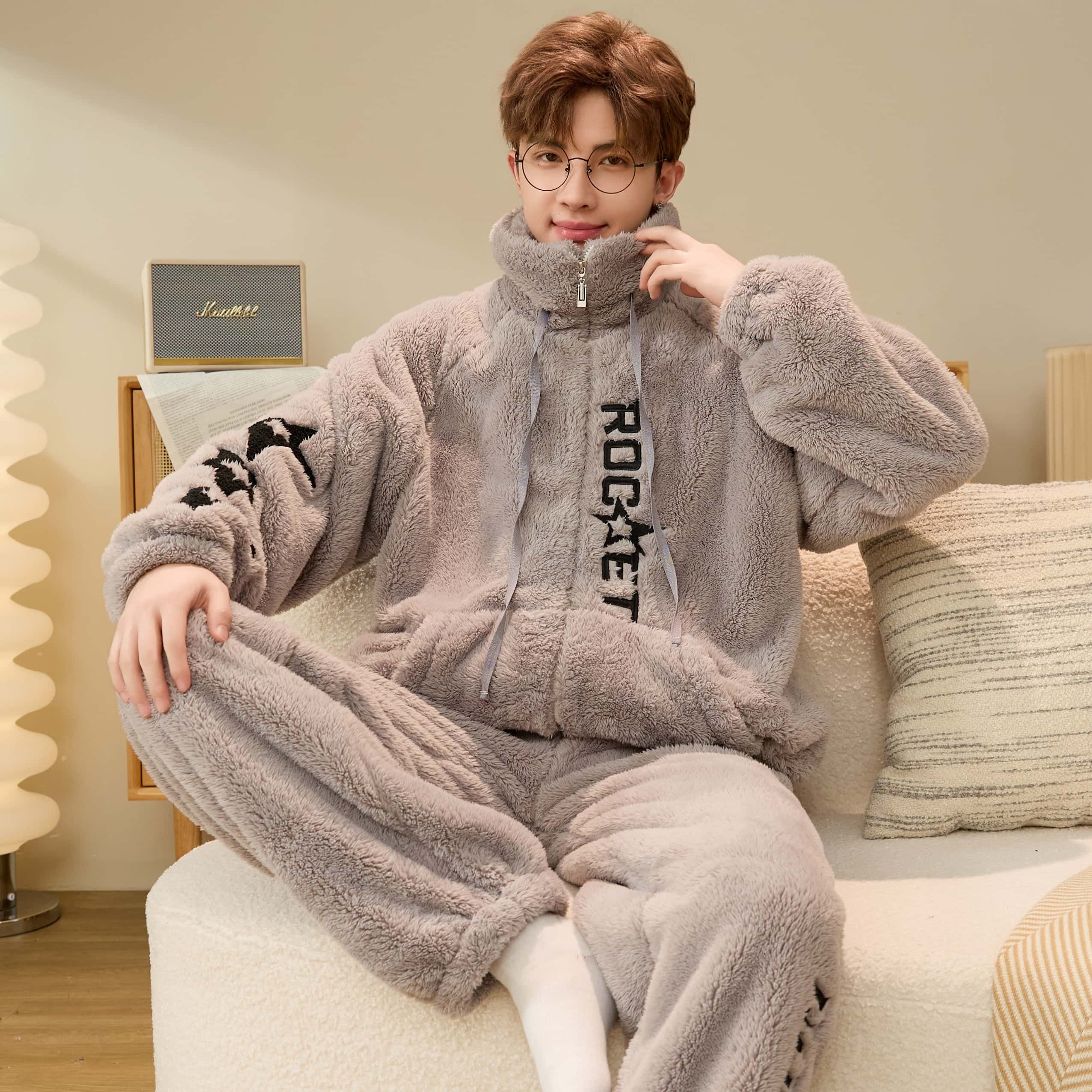 新款睡衣男冬季秋冬款加厚加绒珊瑚绒家居服法兰绒保暖套装可外穿