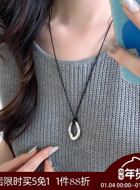 晚睡的桔梗I黑绳圆环项链