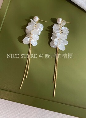 晚睡的桔梗「七里香」森系白色珍珠花瓣耳环度假百搭小众ins耳饰