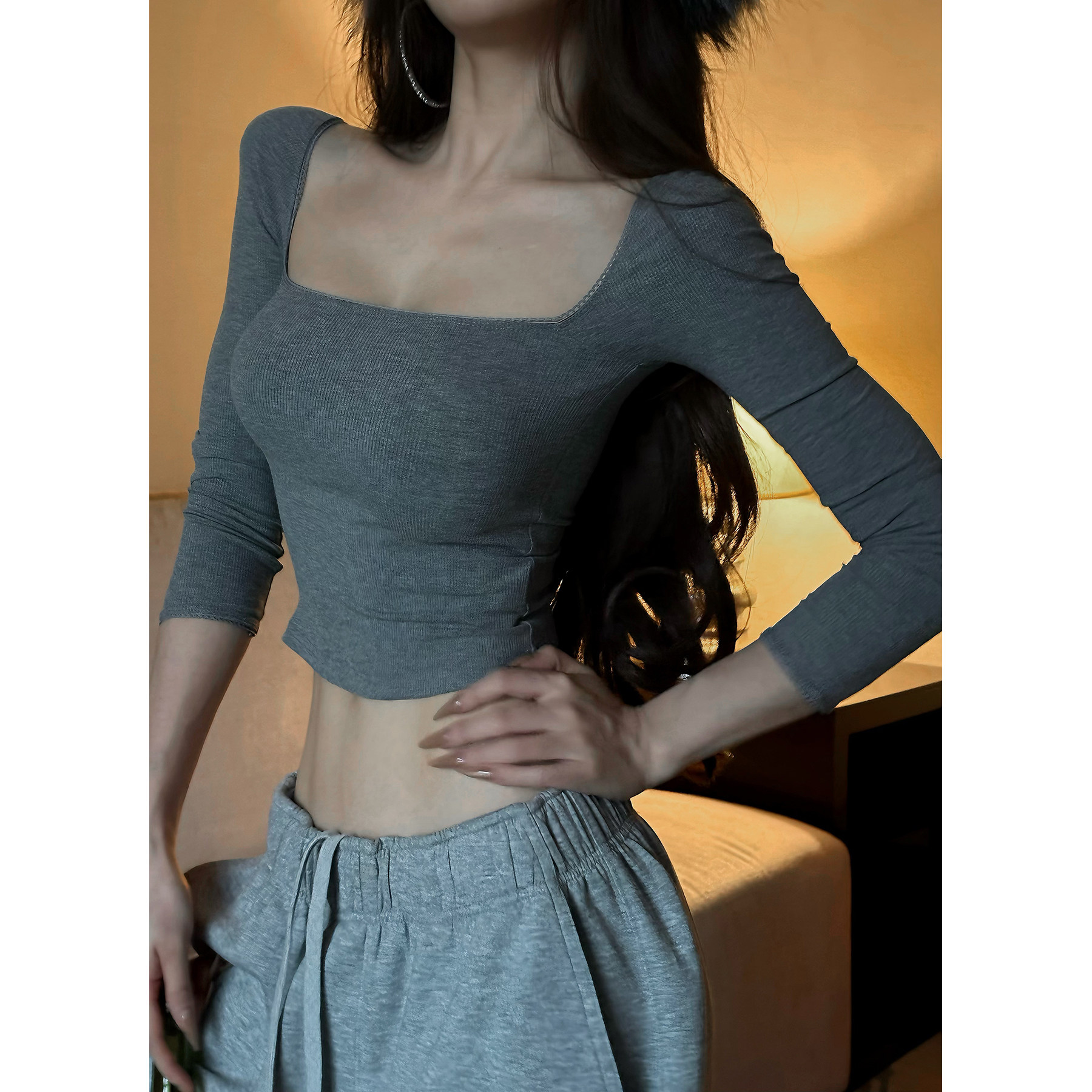 福尔尼斯悦 长袖针织上衣女2025秋季新款修身打底衫方领内搭T恤