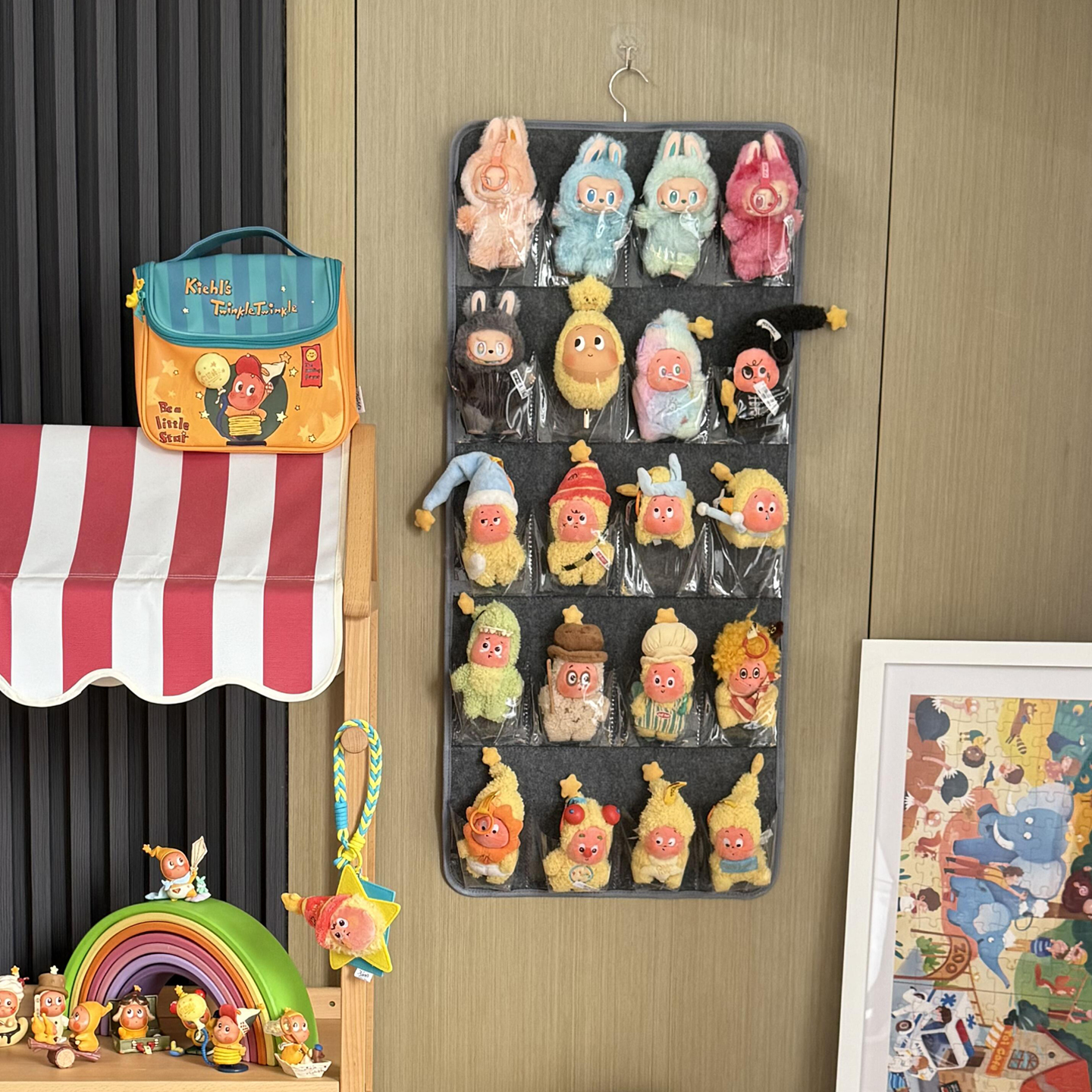 挂墙星星人展示挂袋毛绒挂件收纳