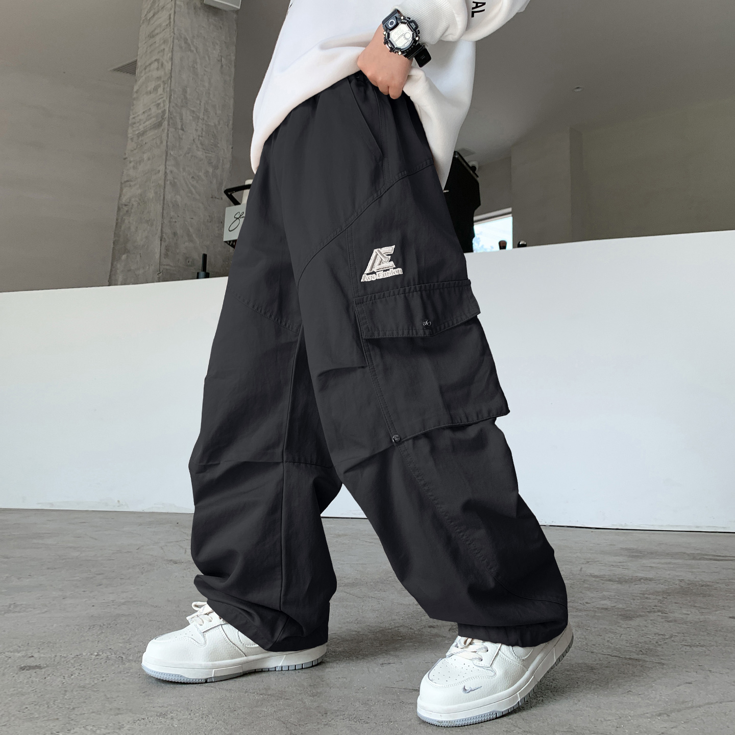 男童工装裤春秋款宽松休闲直筒裤