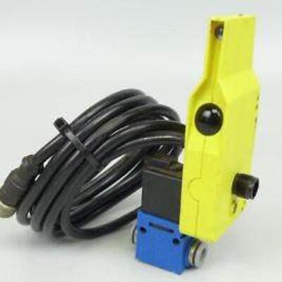 议价PP1778 Optisch pneumatischer Sensor Wenglor OPT104-P08