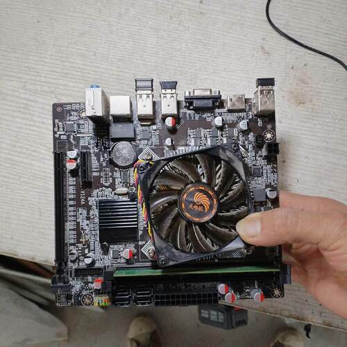 议价拆机X7-V124A 成色漂亮 h61主板G2030CPU