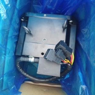 0128伺服电机P80B22450L 50601 CX2C 议价