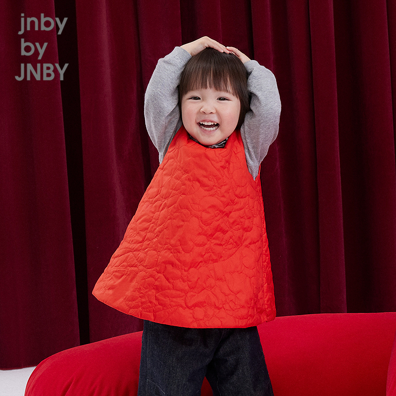 A型短款轻薄款，内搭外穿都是不错的选择