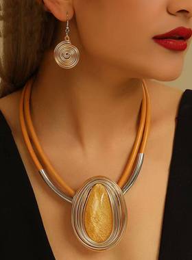 文艺复古皮绳水滴树脂吊坠项链女小众设计感项链necklace