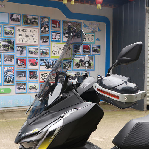 适用隆鑫无极翼龙SR150R前挡风玻璃LX150T-37改装导航扩展杆