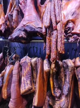 一味川夫[现场链接]水晶五花柴火烟熏四川特产腊舌头耳朵拱嘴排骨