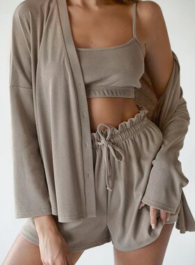 欧美风上衣内衣短裤三件套Tops Underwear Shorts Threepiece Set