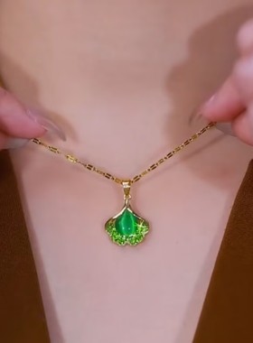 新款一叶暴富绿色银杏叶项链高档显瘦流苏金枝玉叶轻奢精致项链