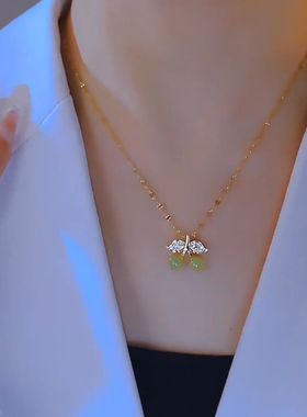 高级感绿色樱桃项链网红爆款轻奢小众设计感精致锁骨链2024年新款