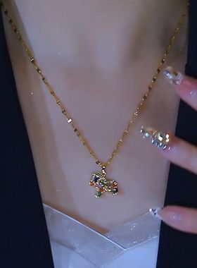 高级感彩色小马项链女小巧精致简约高级感小众设计减龄精美项链女