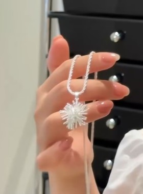 法式银色烟花吊坠项链