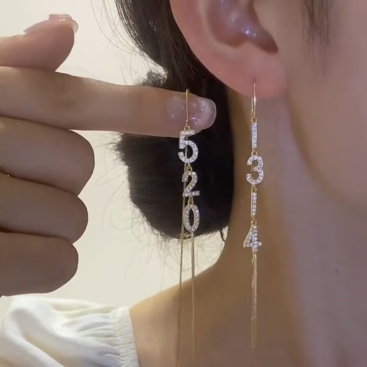 韩版金色满钻1314520长款流苏耳线网红爆款轻奢气质简约百搭耳环