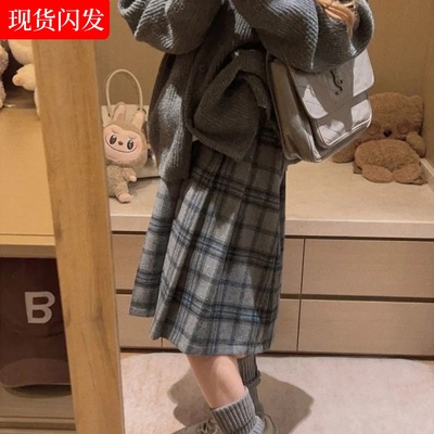 miu系格子毛呢料中长款百褶裙女