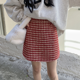 胖mm千鸟格半身裙秋冬外穿小香风包臂短裙大码复古毛呢遮胯a字裙