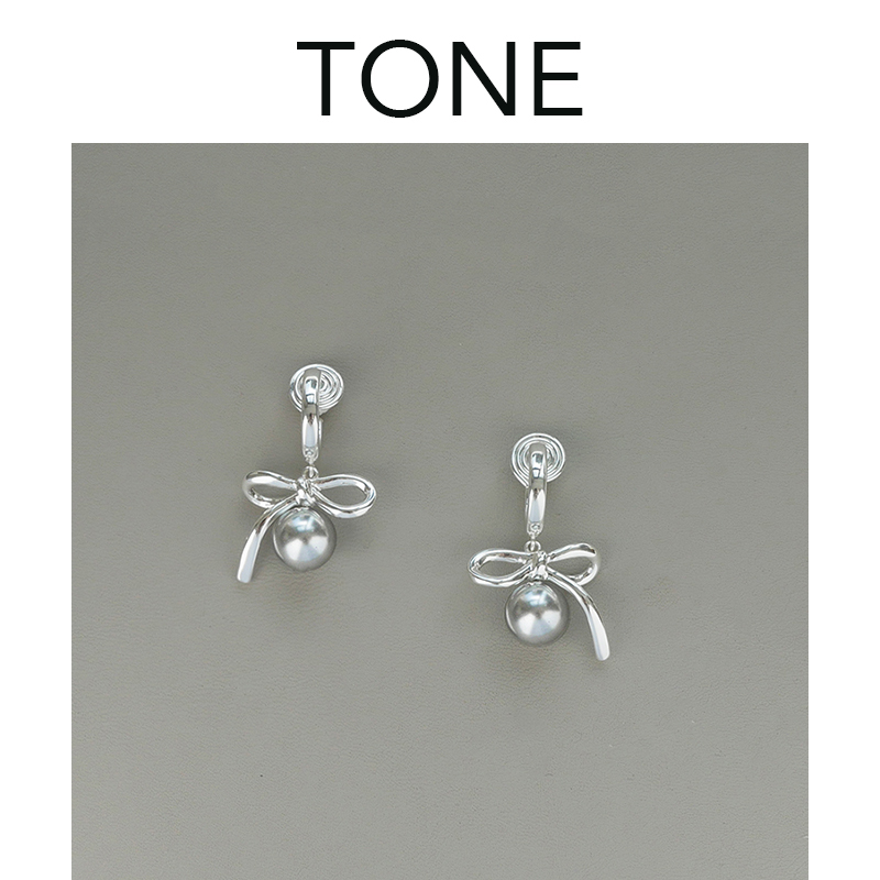 TONE蝴蝶结银灰色珍珠耳夹