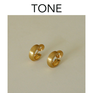 TONE 丝绸光泽金色拉丝耳圈耳夹蚊香盘高级感简约气质无耳洞耳钉