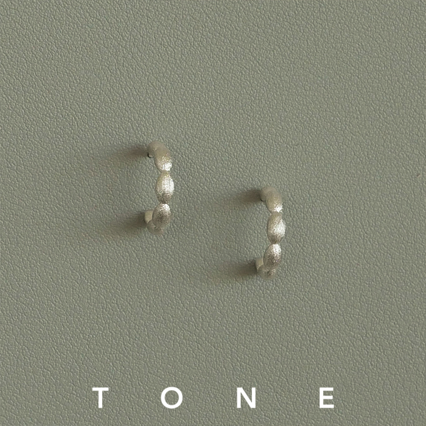 TONE 丝绸光泽手工拉丝耳圈耳夹蚊香盘高级感简约气质无耳洞耳钉